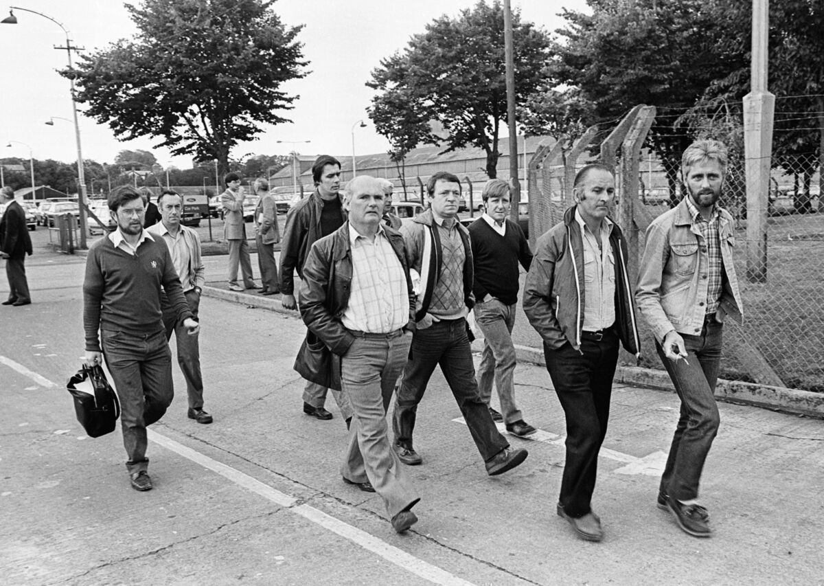 Workers arriving for their last shift at the Ford factory on the Marina in Cork on Friday, July 13, 1984. Irish Examiner Archive Workers arriving for their last shift at the Ford factory on the Marina in Cork on Friday, July 13, 1984. Irish Examiner Archive