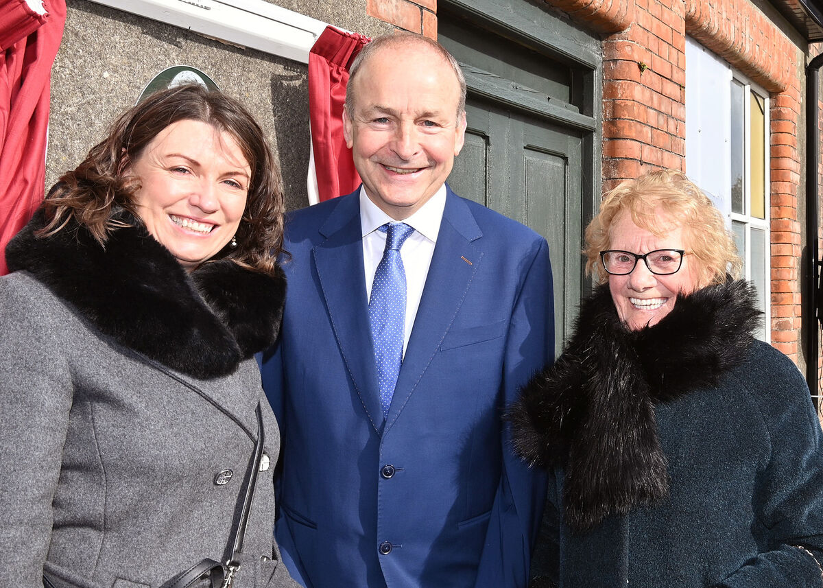Tánaiste Micheál Martin with Teresa and Sheila Barrett from Ahiohill at the Dick Barrett memorial event in Ballineen, West Cork. Picture: Martin Walsh Tánaiste Micheál Martin with Teresa and Sheila Barrett from Ahiohill at the Dick Barrett memorial event in Ballineen, West Cork. Picture: Martin Walsh