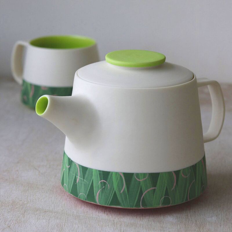 Porcelain pottery. lisawilsonpottery.com Porcelain pottery. lisawilsonpottery.com