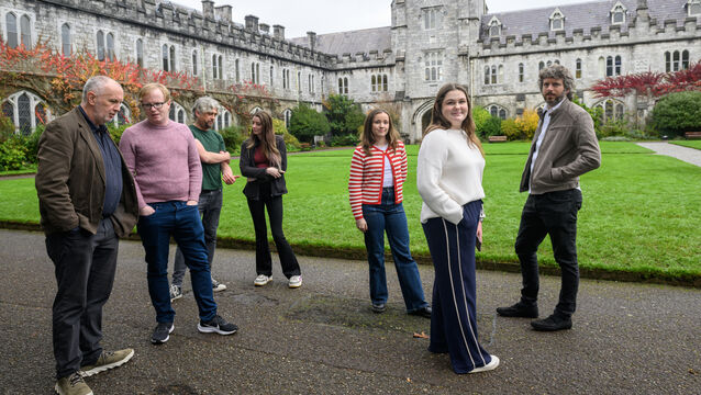 <p>The Irish Examiner's Mick Clifford speaking to Deputy Political Editor Paul Hosford. Also included are students Mia Poland, Caitlin Holland and Alice Bogue with UCC podcast studio manager Ray Burke and Dr Philip Murphy, Department of Government and Politics UCC. Picture: Dan Linehan</p>