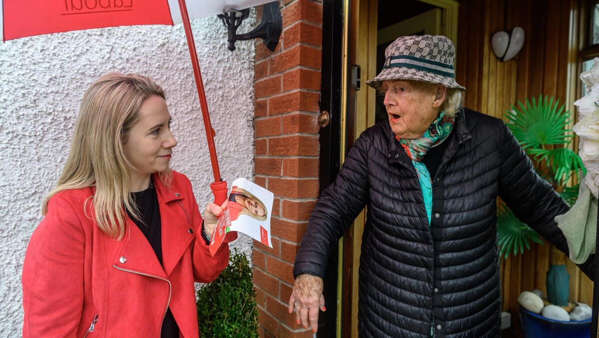 Labour Party candidate Laura Harmon speaking with Kathleen Doyle while canvassing in Cork South Central. Picture: Dan Linehan Labour Party candidate Laura Harmon speaking with Kathleen Doyle while canvassing in Cork South Central. Picture: Dan Linehan