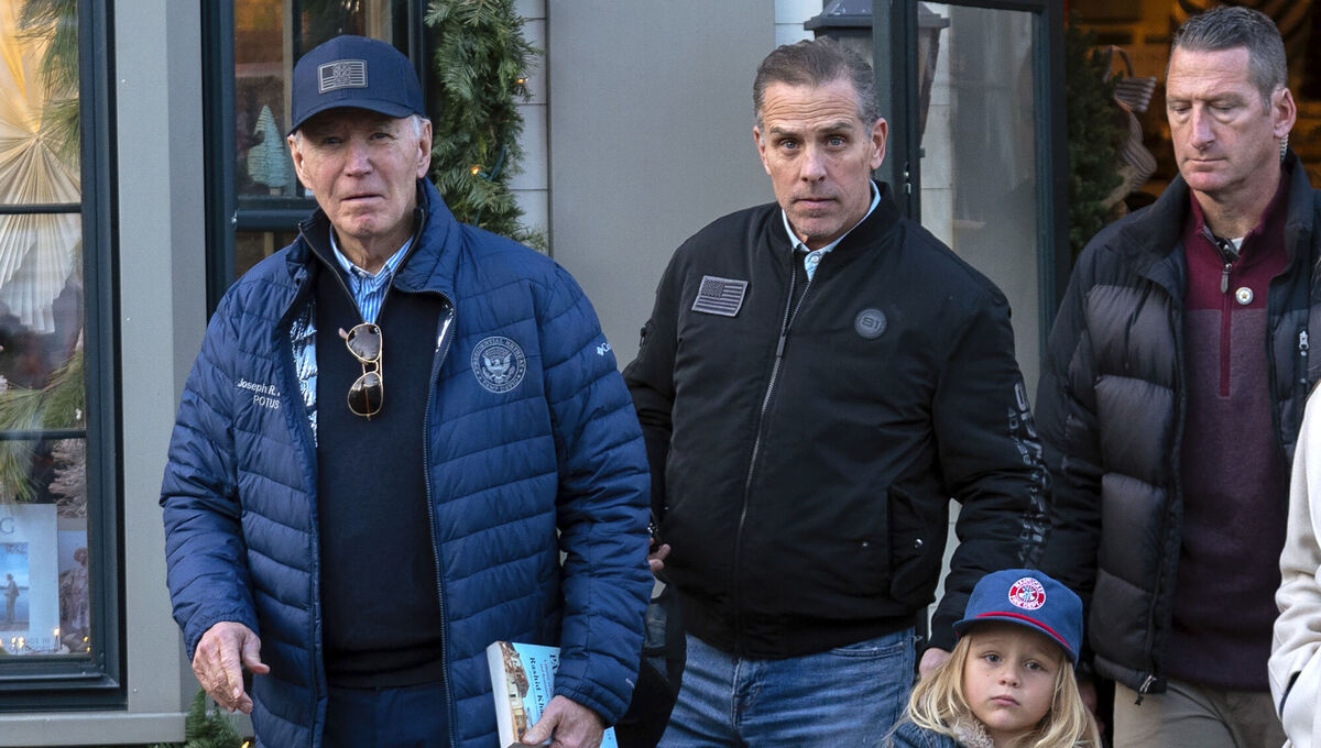President Joe Biden accompanied by his son Hunter Biden and his grandson Beau leave a book store as they walk in downtown Nantucket Mass., Friday, Nov. 29, 2024. (AP Photo/Jose Luis Magana) President Joe Biden accompanied by his son Hunter Biden and his grandson Beau leave a book store as they walk in downtown Nantucket Mass., Friday, Nov. 29, 2024. (AP Photo/Jose Luis Magana)
